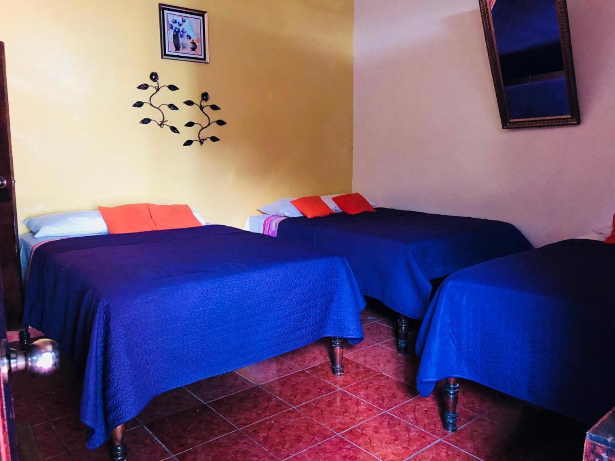 Hotel Marjenny Copan Exterior photo